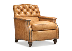 SCOUTSMAN TUFTED CHAIR