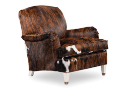 CLARA CLUB CHAIR