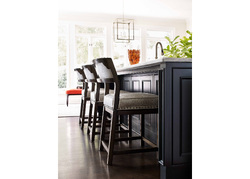 STEELE_FARM_BARSTOOLS_web_51430.jpg